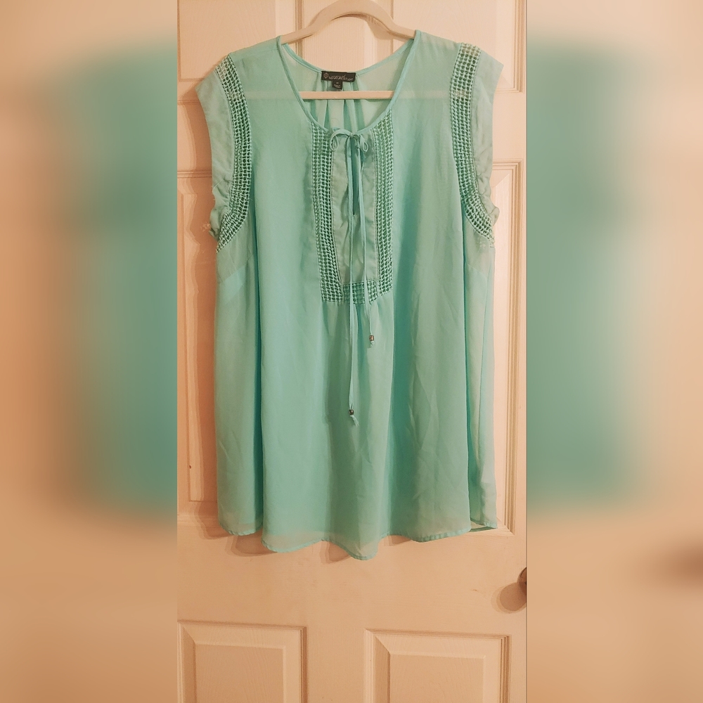 Signature Studio Women's Blouses